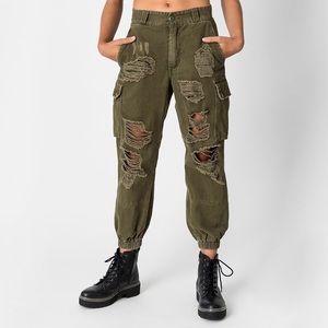 Like new Carmar cargo pants